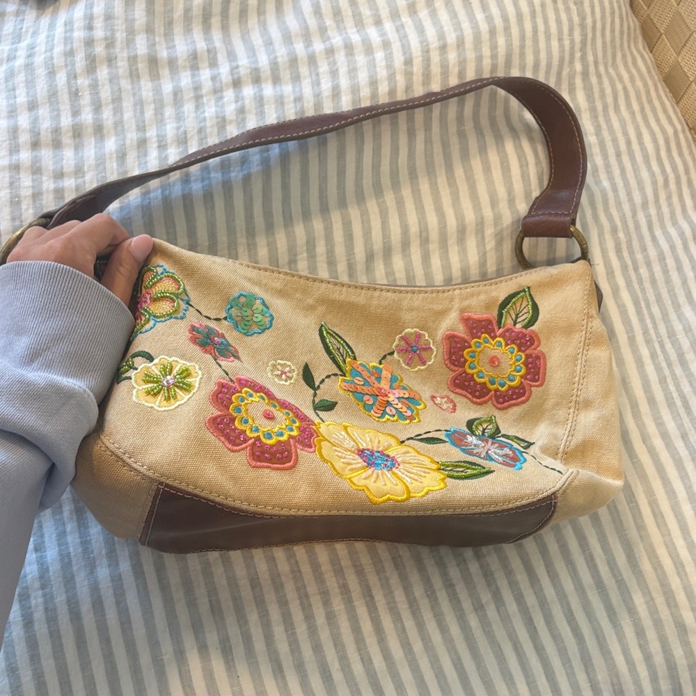 Relic Floral Embroidered Tan and Brown Shoulder Bag